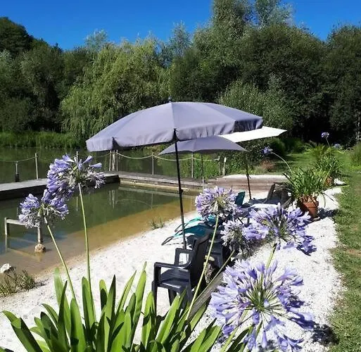 Le Sechoir A Tabac Et Sa Piscine Les Temps Des Sources * Veyrines-de-Domme