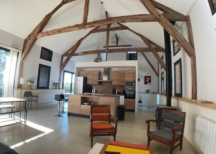 别墅 Le Sechoir A Tabac Et Sa Piscine Les Temps Des Sources Veyrines-de-Domme