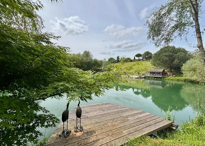 Le Sechoir A Tabac Et Sa Piscine Les Temps Des Sources 别墅 Veyrines-de-Domme